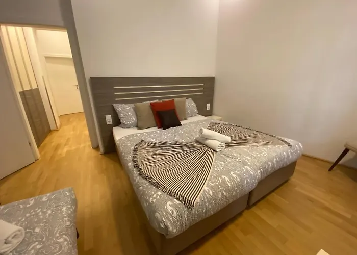 7 Apartment *