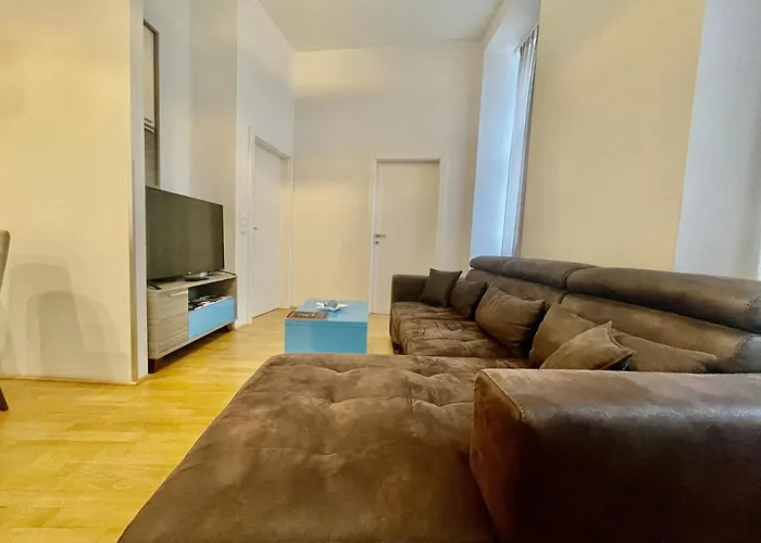 7 Apartment *